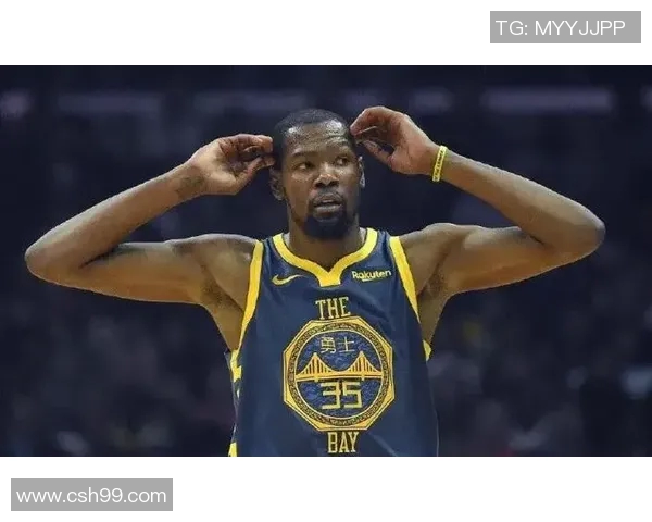 勇士杜兰特在对阵魔术时的精彩表现与比赛分析